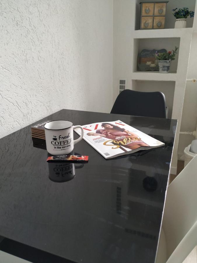 Apartman Dejna 塞拉耶佛 外观 照片